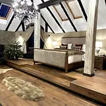 Relax In Style Boutique (adults Only) Braşov